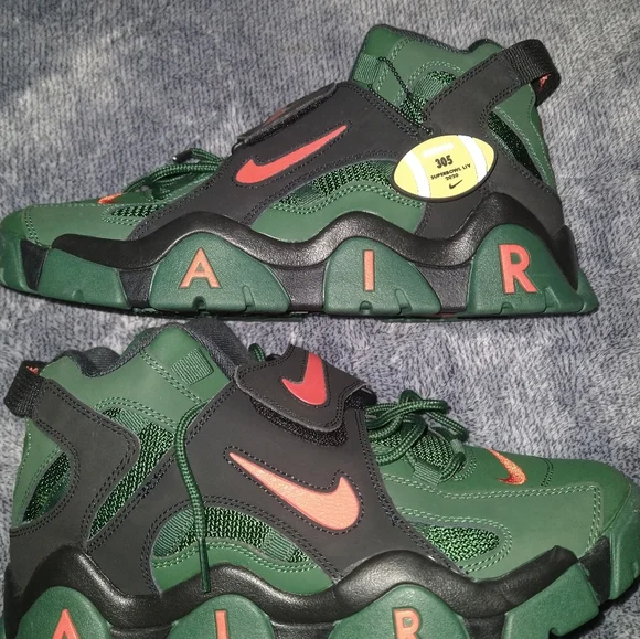 Nike | Shoes | Nike Barrage Superbowl 220s | Poshmark display picture 2